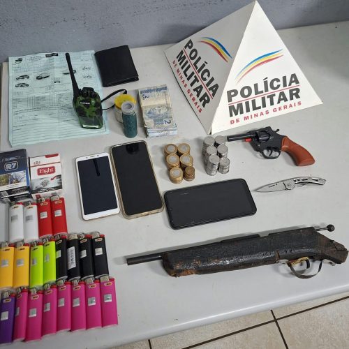 Polícia Militar prende quatro envolvidos em roubo a comércio em Lagoa Formosa