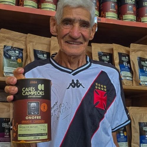 Do campo ao consumidor: cafés de pequenos produtores mineiros chegam a supermercados da capital