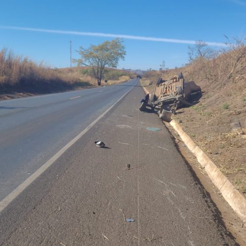 Capotamento sem Vítima na BR-352 é Registrado pela Polícia Militar Rodoviária