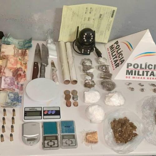 Polícia Militar Apreende Drogas, Dinheiro e Prende Três Pessoas por Tráfico em Patos de Minas