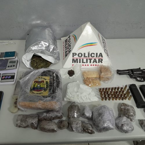 Prisão de Traficante e Apreensão de Arma de Fogo em Operação da Polícia Militar