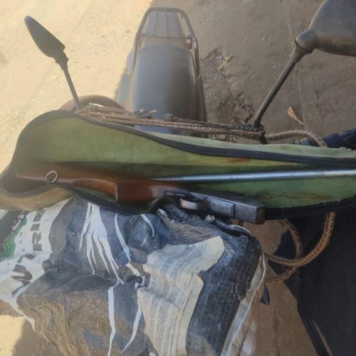 Homem é Preso por Posse Ilegal de Arma de Fogo na Zona Rural de São Gotardo