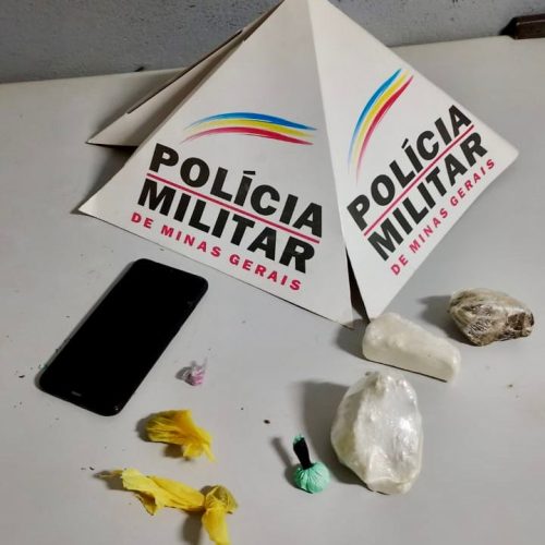 Polícia Militar Apreende Drogas e Adolescente no Bairro Jardim Quebec, em Patos de Minas